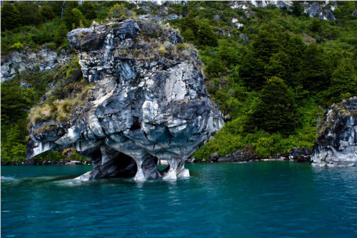 Мраморные пещеры в Чили (Las Cavernas de Marmol)