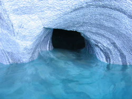 Мраморные пещеры в Чили (Las Cavernas de Marmol)