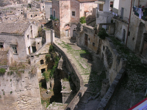 В Италии открыли пещерный отель Sassi di Matera