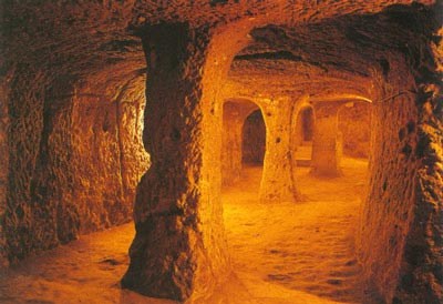 Подземные храмы атлантов (Перу)