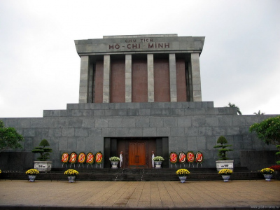 мавзолей Хо Ши Мина в Ханое