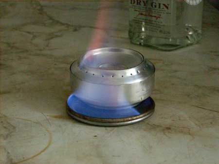 Спиртовая горелка из алюминиевой банки