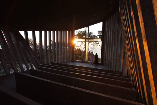 Часовня Заката (Sunset Chapel) от Бункер Архитектура (Bunker Arquitectura). Акапулько, Мексика.