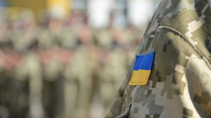 Депутат Рады Хоменко: сбежавшим из Крыма украинским военным до сих пор не дали жилье