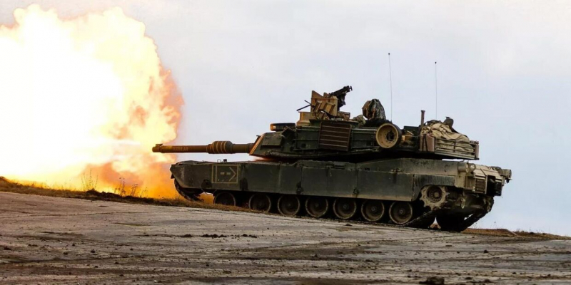 Бывший танкист армии США: без должной подготовки ВСУ танк "Абрамс" станет легкой добычей