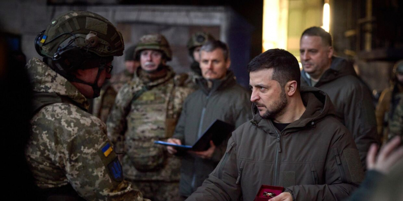 Politico: на Украине недовольны законом Зеленского об ужесточении наказаний для военных