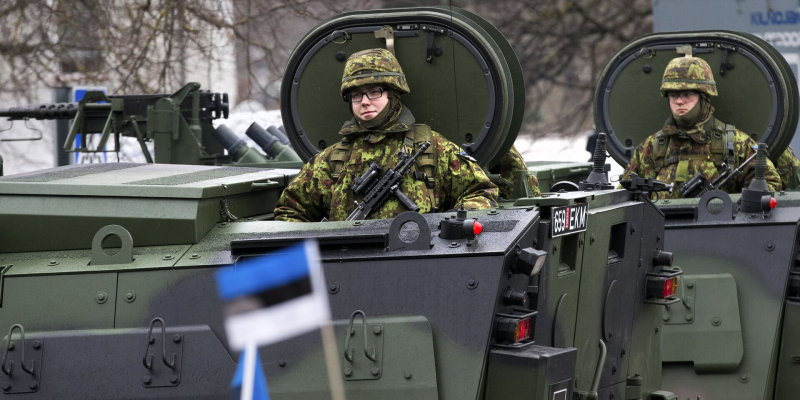 Европа обвинила Эстонию в махинациях с поставками оружия Украине