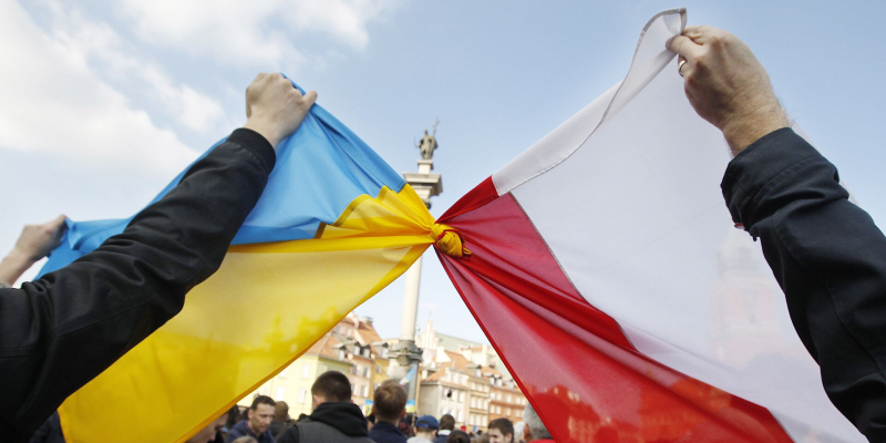 FP: Украина и Польша должны объединиться в антироссийский союз