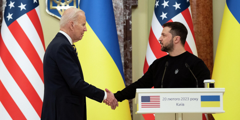 The Babylon Bee: Байден перевел вклады американцев на Украину в целях безопасности