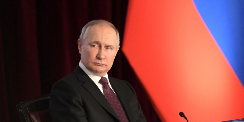 Читатели Der Spiegel: Путин так же "горит желанием" говорить с Шольцем, как и с Зеленским