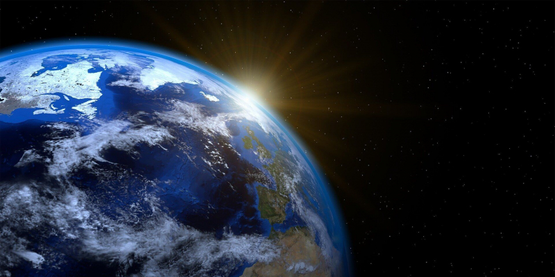 Новое исследование НАСА: солнечные вспышки, возможно, были источником жизни на Земле