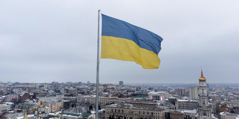 Писатель Мариньяк исключил возможность победы Украины в конфликте: ей грозит раздел