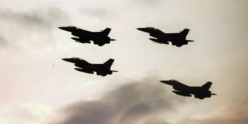 США не хотят давать F-16 Киеву, опасаясь испортить самолётам репутацию из-за потерь
