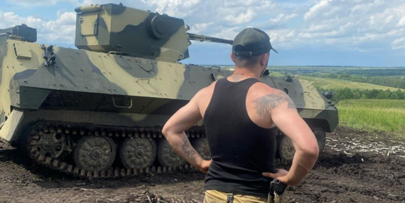 Украинская "мотолыга" продолжает обрастать все более тяжелым вооружением