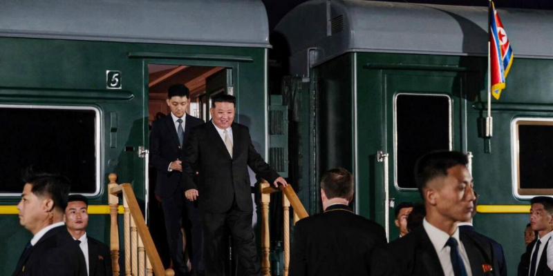 Bloomberg: Путин принял предложение Ким Чен Ына посетить КНДР