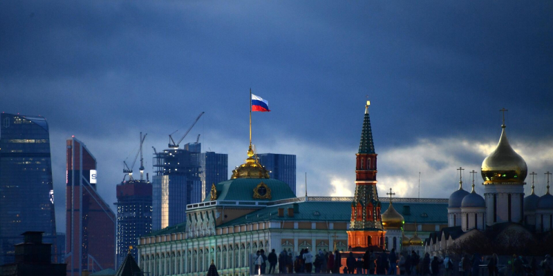 Пааво Вяюрюнен пошел против течения в своих взглядах на отношения с Россией и получил поддержку от эксперта: "Настанет момент, когда придется задуматься"