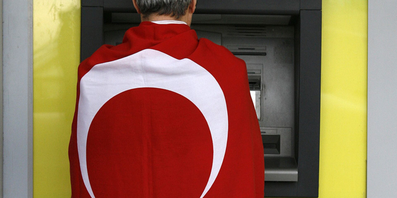 YŞ: в Турции начался бойкот западных платежных систем Mastercard и Visa 