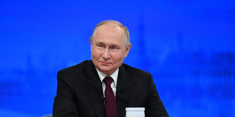 Экс-сотрудник ЦРУ Холл: Путин был прав, говоря об усталости Запада от Украины