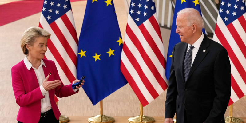 Javan: конфликт на Украине помог США разрушить экономику Европы