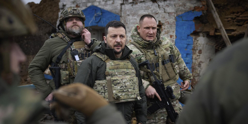 The Guardian: без американской помощи Украине грозит медленный разгром