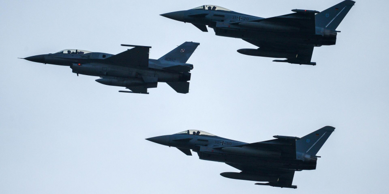 NYT: НАТО предоставит Украине к лету всего шесть истребителей F-16