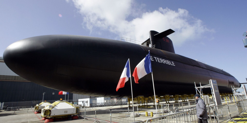 Libération: Франция срочно требует нарастить темпы и объёмы производства оружия