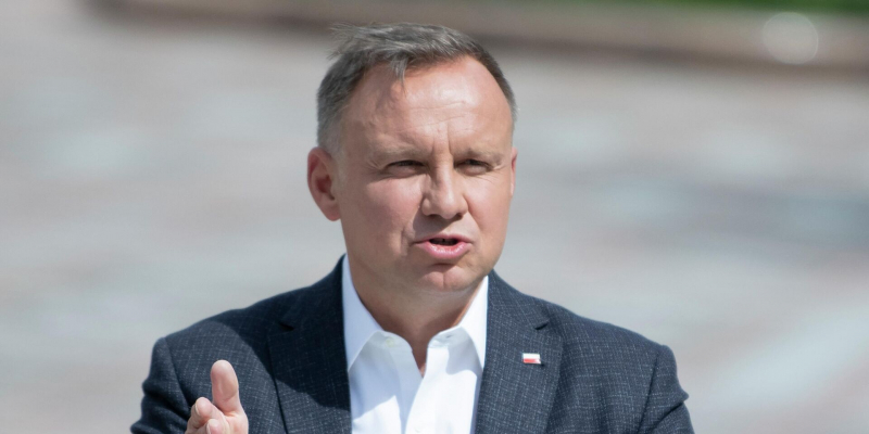 Президент Польши Дуда не верит в реальность скорого нападения России