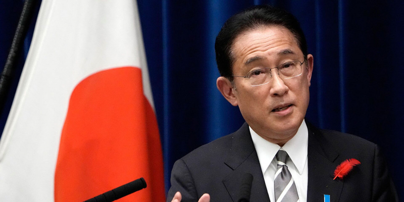 Секретарь Совбеза Японии заявил об эпическом сдвиге в оборонной политике страны