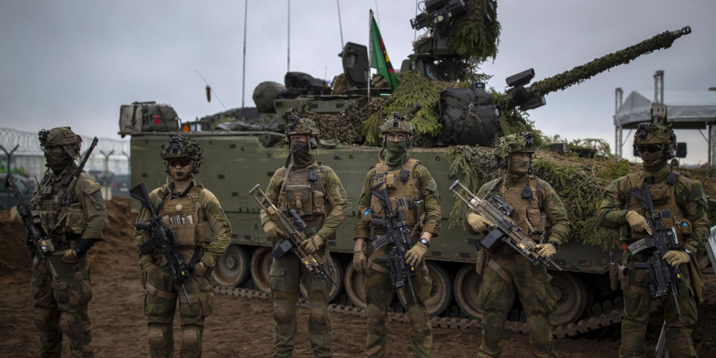 Asia Times: Макрон отправил на Украину отряды Иностранного легиона