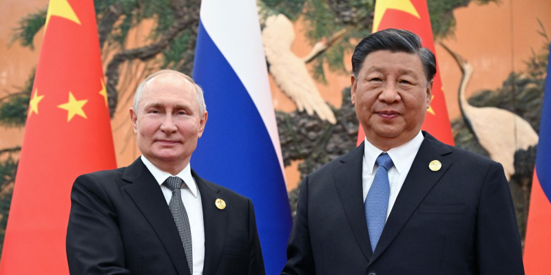 FT: укрепляющееся сотрудничество России и Китая перевернет мир