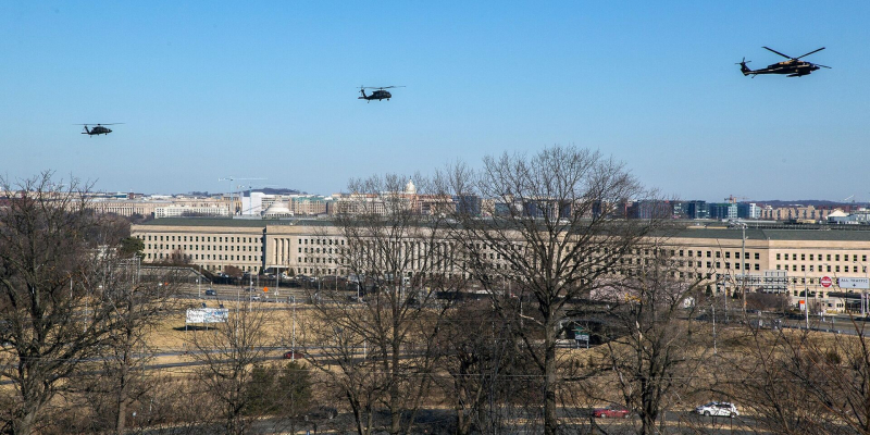 FP: США придется воевать с противниками сразу на трех театрах боевых действий