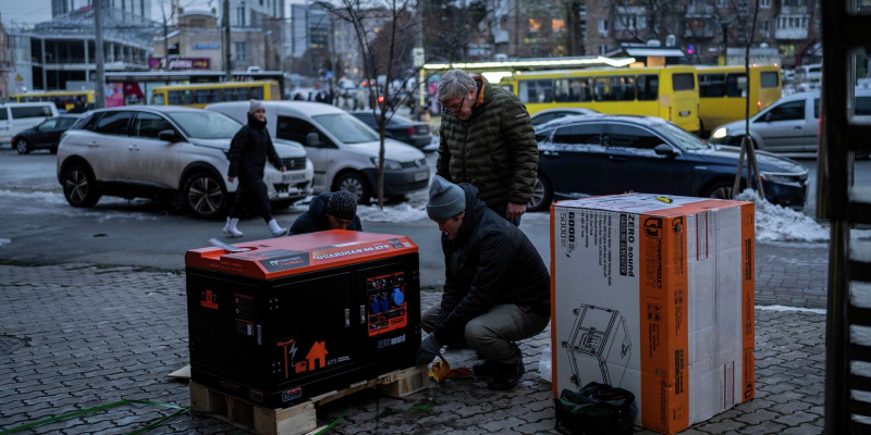 NYT: Киев договорился с Турцией об аренде плавучих электростанций