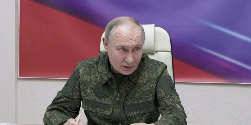 Британцев призвали готовить наборы для выживания на трое суток из-за опасений, что Путин планирует подрыв газопроводов